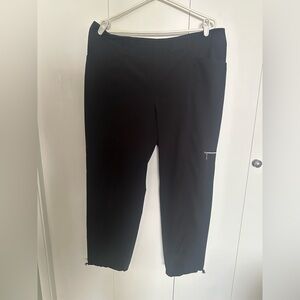 Chico’s Zynergy ankle length pants Chico’s size 3 (XXL) EUC